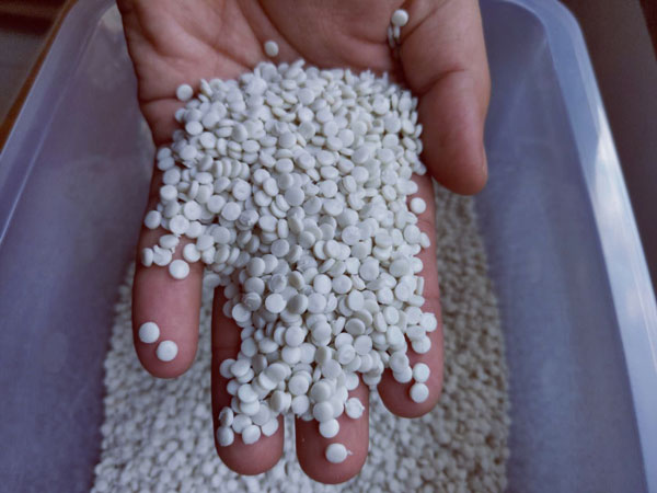 亳州白色高密度聚乙烯HDPE再生颗粒
